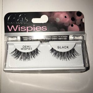 false lashes